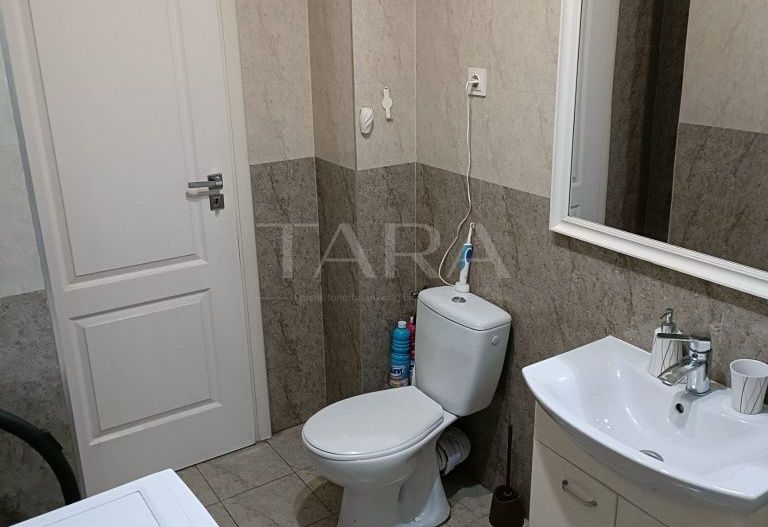 Vânzare apartament 2 camere, 48 mp. Parcare inclusă. - Poză 8