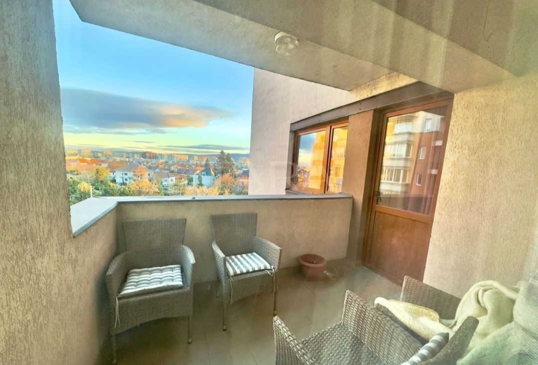 Apartament spațios cu vedere spre parc – strada Năsăud. - Poză 3