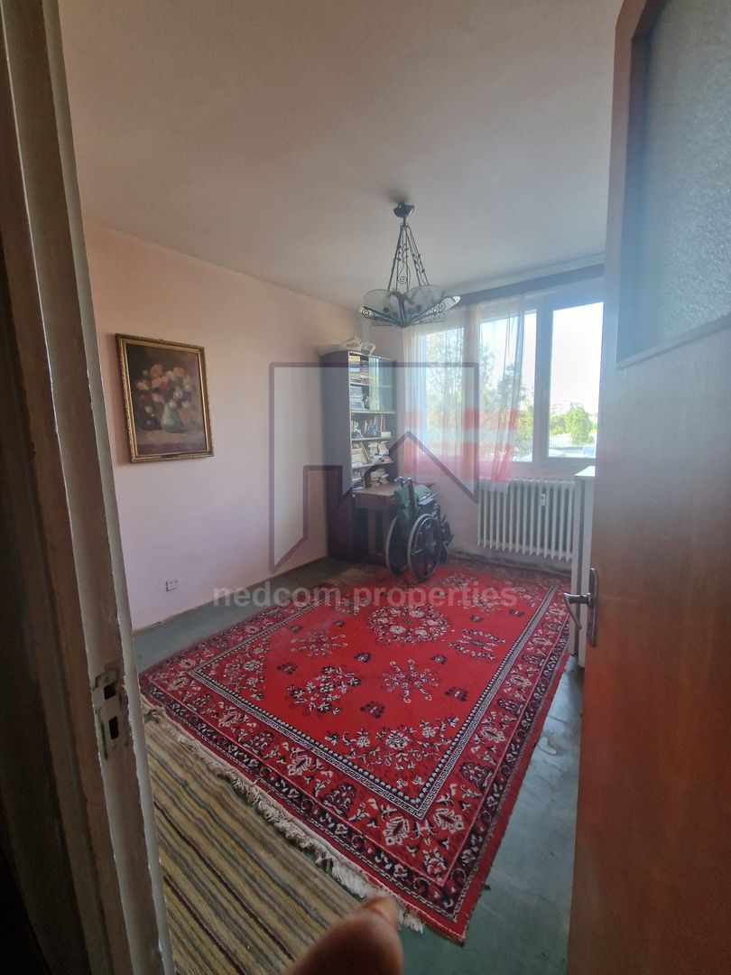 Vanzare apartament 4 camere Drumul Taberei - Poză 11