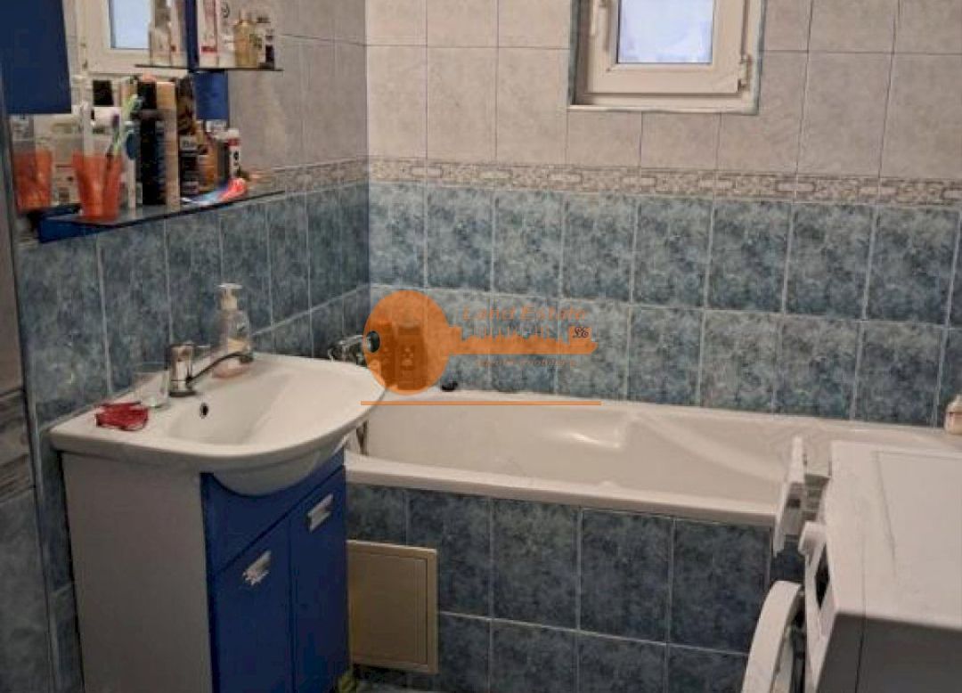 3 camere Uverturii - 1980 - Poză 2