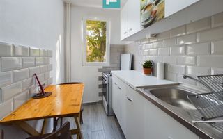 Apartament cu 2 camere de închiriat în Vlaicu - Poză 1