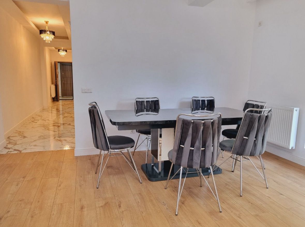 AP. 4 CAMERE PARC BAZILESCU - CURTE 80 MP CADASTRATA, PARCARE,COMIS 0% - Poză 4