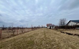 Teren Intravilan 2020 MP | Zonă Linistita | Radauti - Poză 1