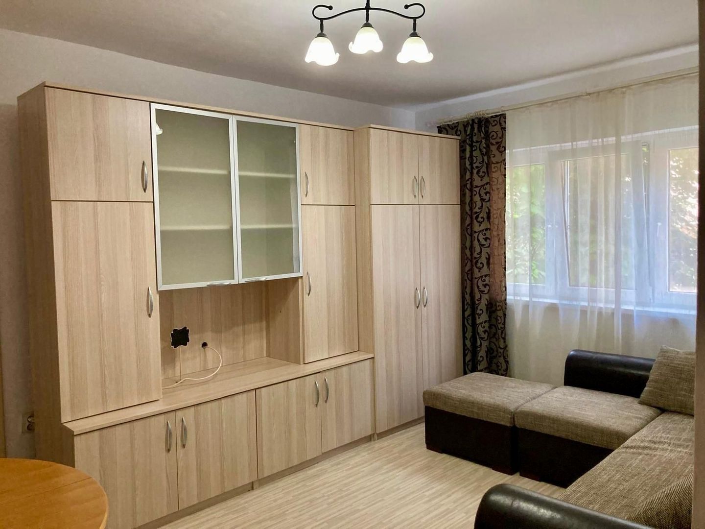 Apartament 2 camere, tip X mare, et 2, Rogerius. 75 900 E. Comision 0. - Poză 1