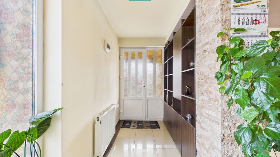 Vilă elegantă cu etaj în Zădăreni - Poză 4