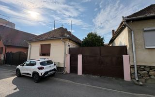 Casă 3 camere de vânzare | Lupeni, Sibiu | garaj, pivniță - Poză 3