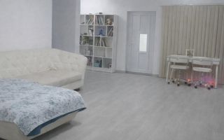 Casa 4 camere 154 mp-teren 600 mp-panorama spre oras-Zona La Soare - Poză 1