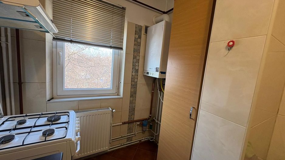 AP. 2 CAMERE VACARESTI, CENTRALA, BUCATARIE INCHISA, METROU 10 MINUTE - Poză 7