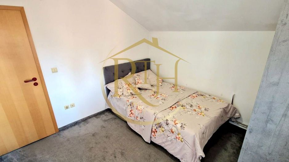 Vand apartament cu 2 camere plus 2 locuri parcare, zona Soarelui - Poză 7