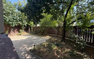 Casa CONSOLIDATA - SITUATA PE COLT - cu o curte libera generoasa - Poză 4
