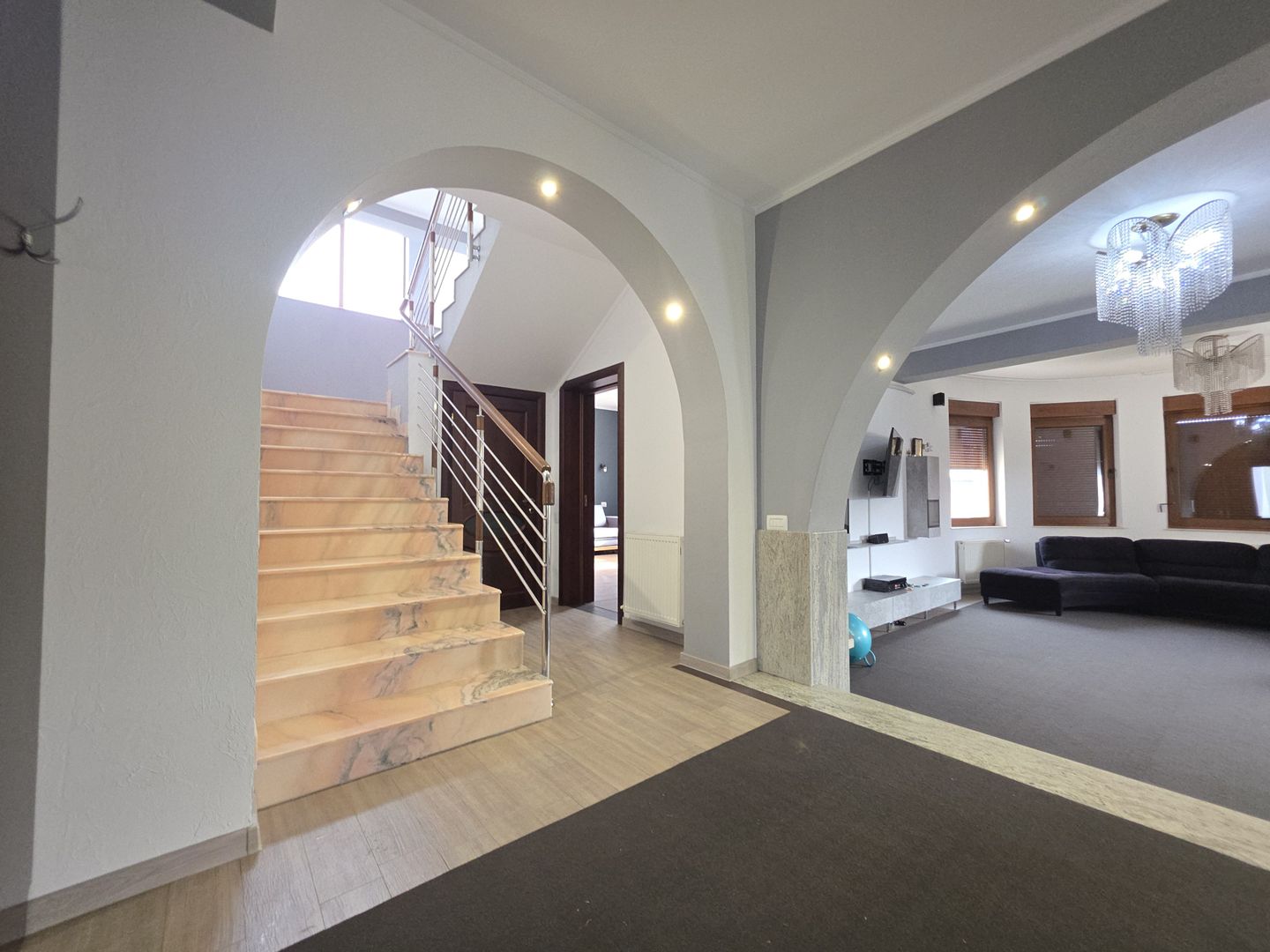 Reducere pret! ! Vila top cu piscina inchisa,  incalzita, barbeque - Poză 16