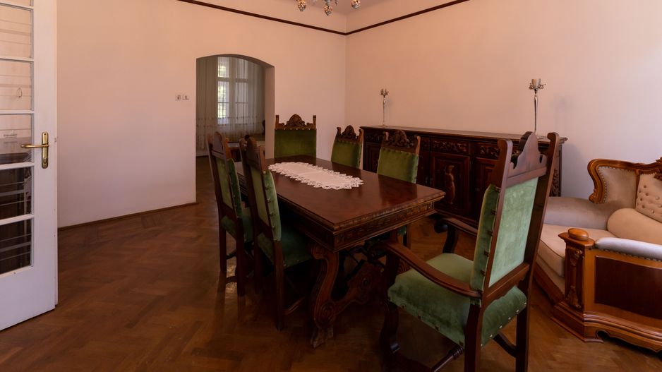 Clădire cu 11 apartamente situată ultracentral - Poză 3