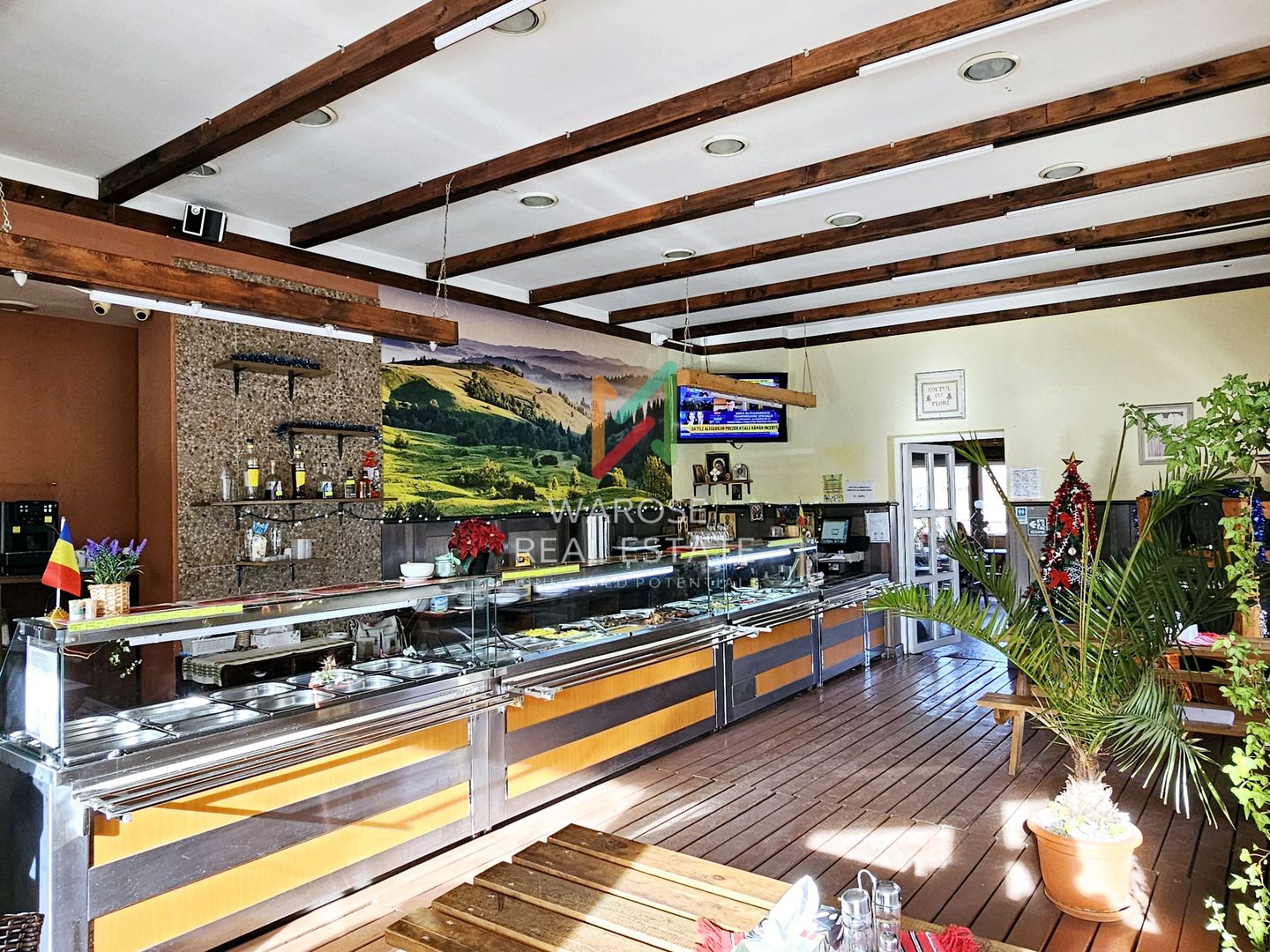 Afacere la cheie – Restaurant cu autoservire complet echipat și funcțional - Poză 1