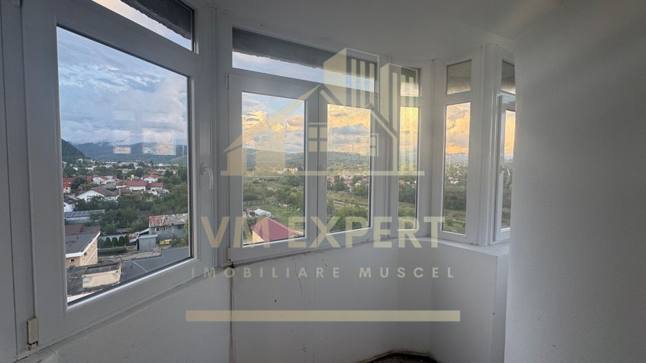 APARTAMENT 3 CAMERE ETAJ 7/8 BLOC UNICAT CAMPULUNG OFERTARE MULTIPLĂ OPEN HOUSE 01.09.25-02.09.25 - Poză 13
