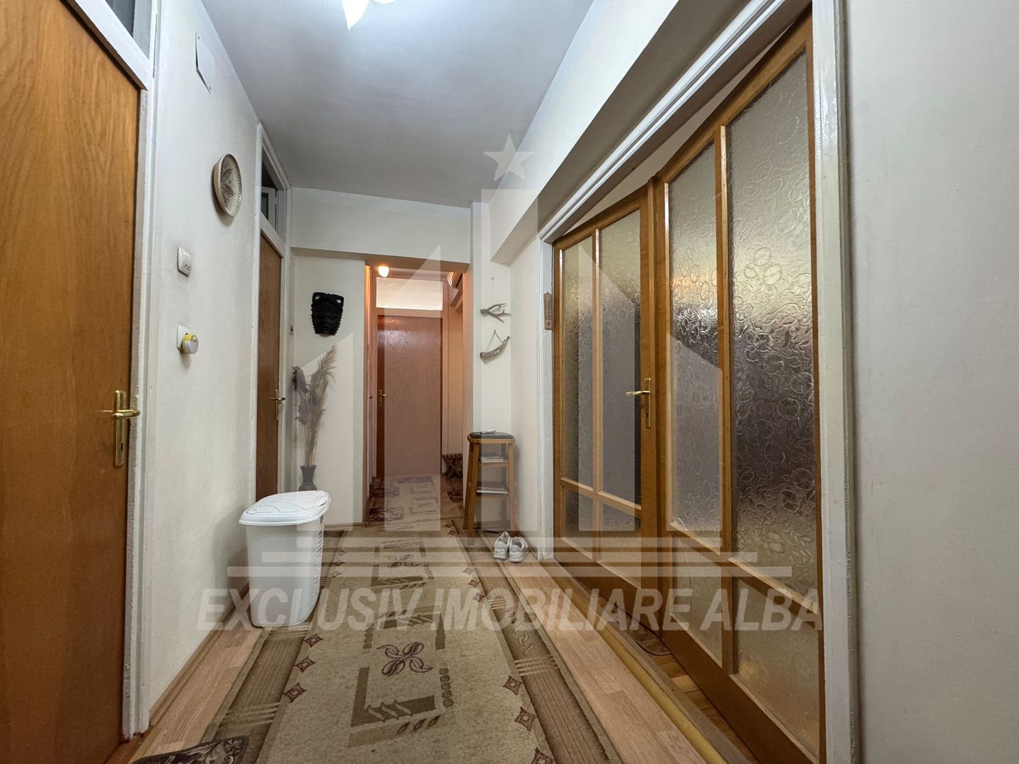 Apartament cu 3 camere decomandate, etaj 2, Centru - Poză 6