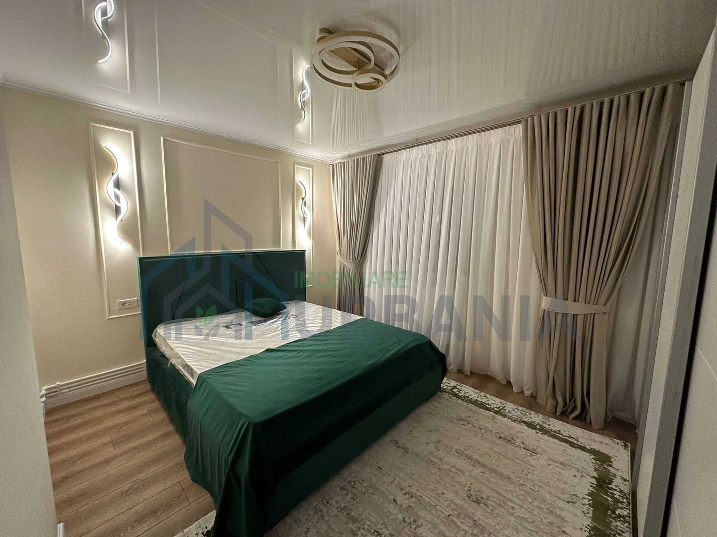 Apartament 2 camere decomandat de închiriat în Royal Town, Copou, Iași - Poză 1
