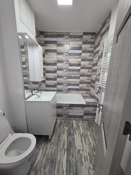 Apartament 2 camere decomandat, zona 1 Mai - Poză 3