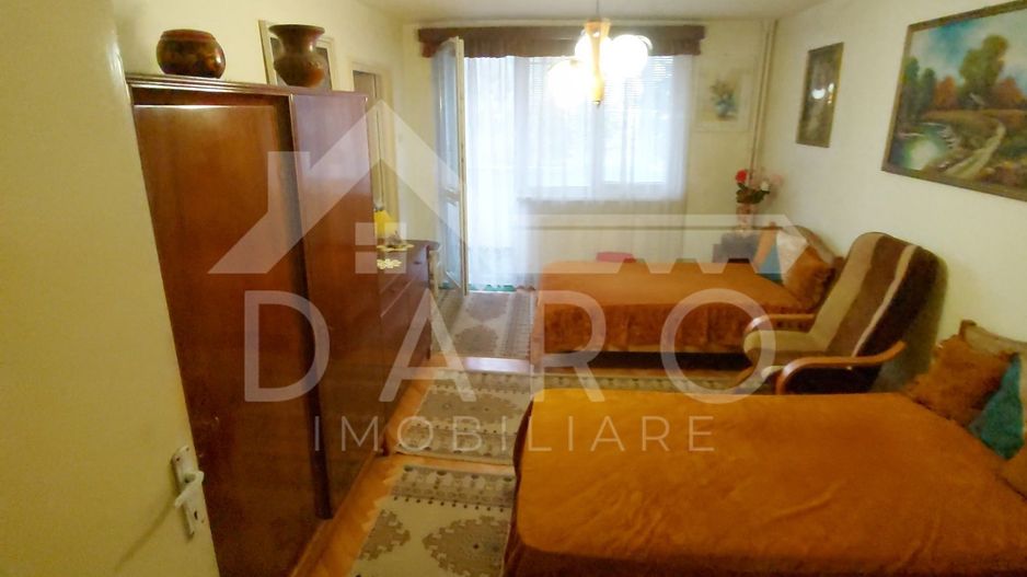 de vanzare apartament cu doua camere in Dambu , in zona Iona Buteanu - Poză 4