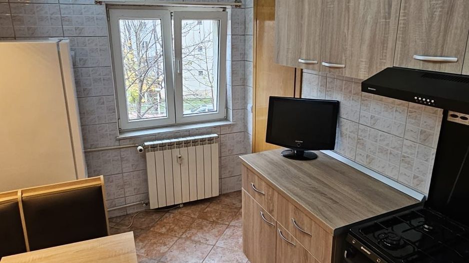 Închiriez apartament 3 camere, mobilat și utilat, Piața Alba Iulia - Poză 5