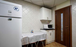 AP. 2 CAMERE VITAN, BUCATARIE INCHISA, RENOVAT, MOBILAT/UTILAT - Poză 3