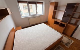 3 camere| 2 bai| Zona Soarelui| centrala proprie| ideal pentru o familie| - Poză 3