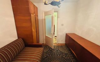 Apartament 4 camere • Decomandat • 350 €/lună - Poză 8