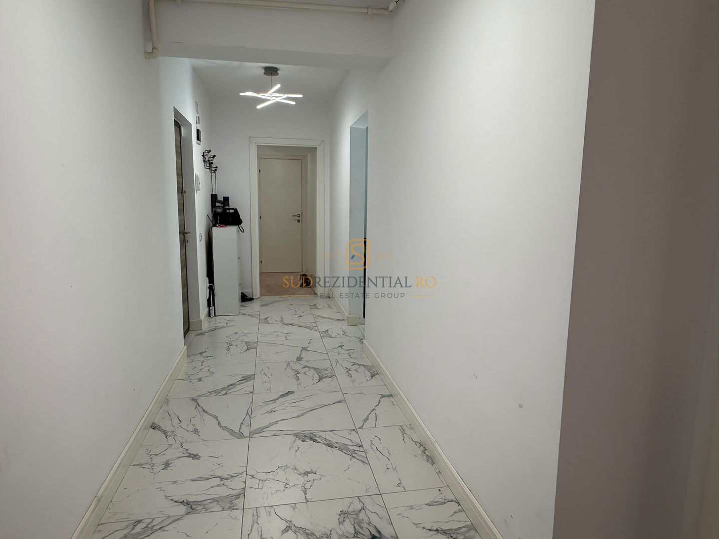 Apartament modern cu 3 camere, 80.8 mp, Bragadiru, Leroy Merlin - Poză 9