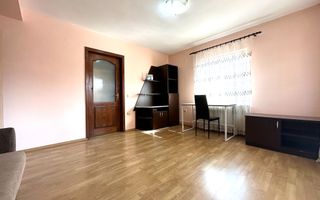 Apartament cu 3 camere, 2 băi și loc de parcare în curte – Turnișor - Poză 7
