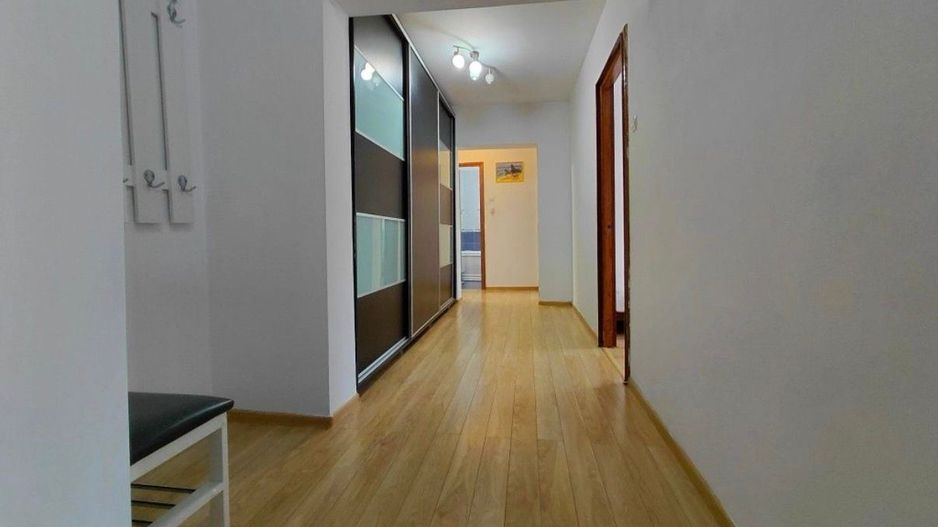 AP. 3 CAMERE 1 DECEMBRIE,  BLOC REABILITAT, METRU 5 MINUTE, MODERN - Poză 7