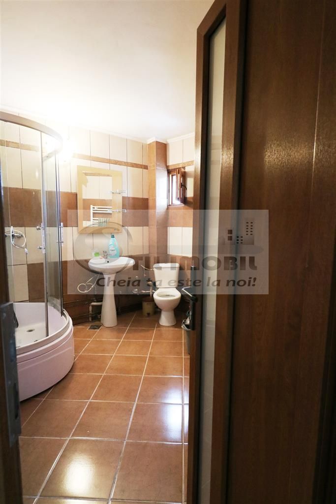 APARTAMENT 2 CAMERE DECOMANDAT PODU DE FIER UMF - Poză 12