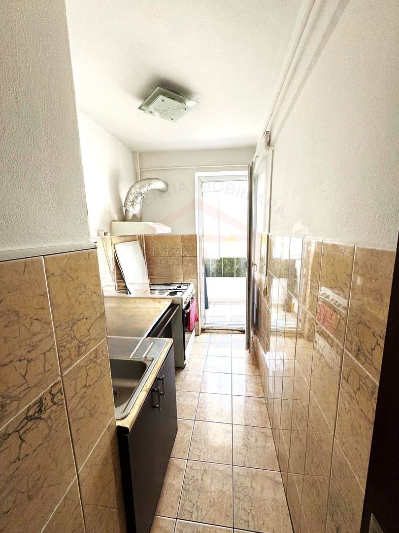 46.500 euro, 2 camere, decomandate, Micro 19 - Poză 3