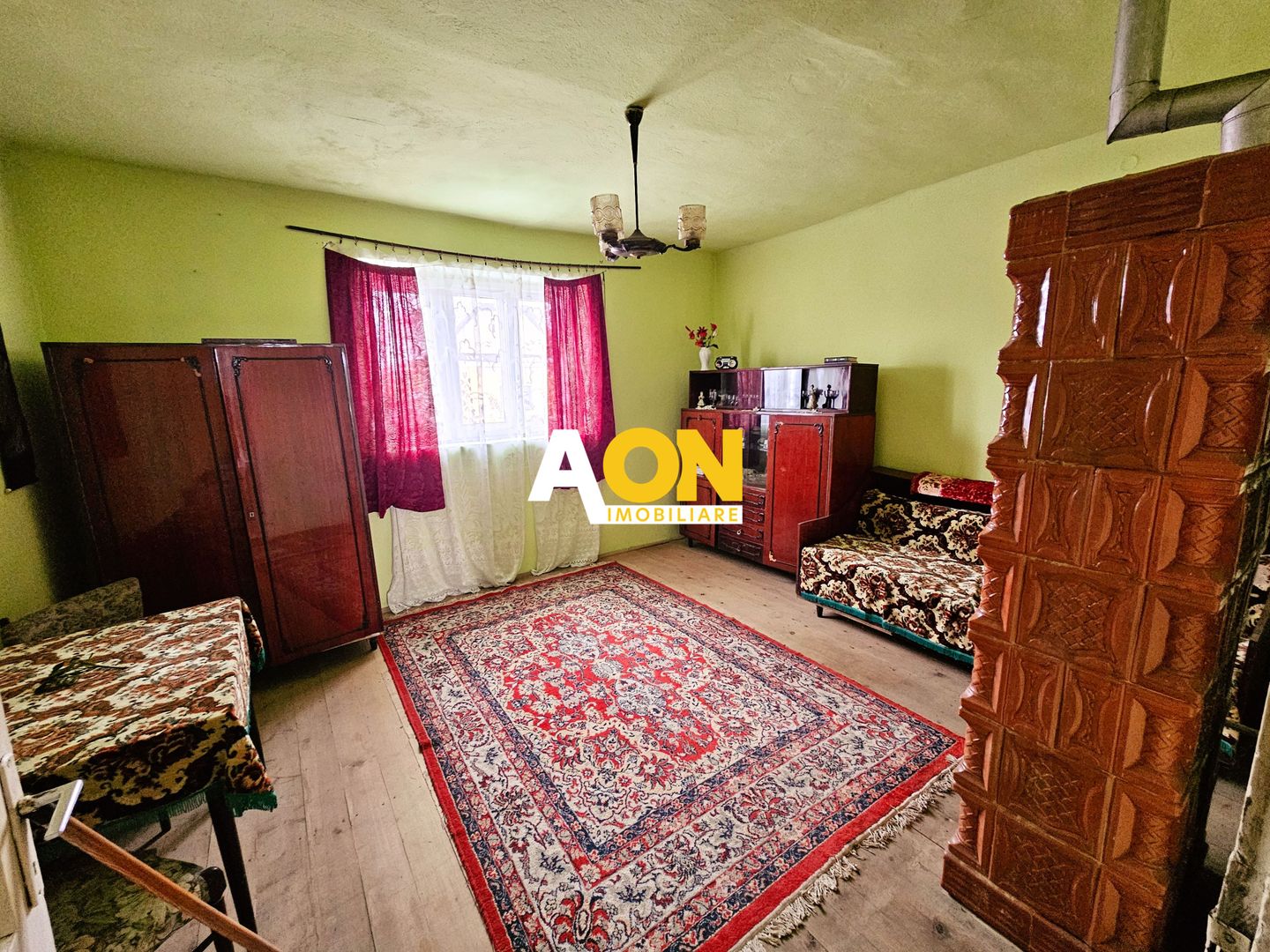 Casă traditională, 3 camere, 1766 mp teren, la asfalt, Vintu de Jos - Poză 13