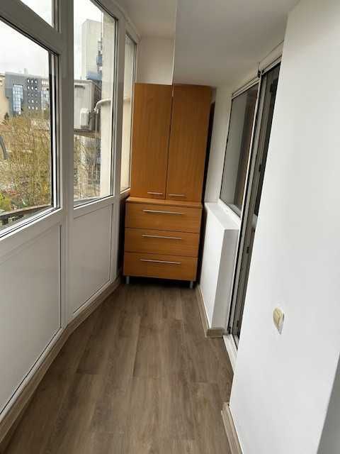 Închiriez apartament 3 camere modern, Unirii, luminos - Poză 8