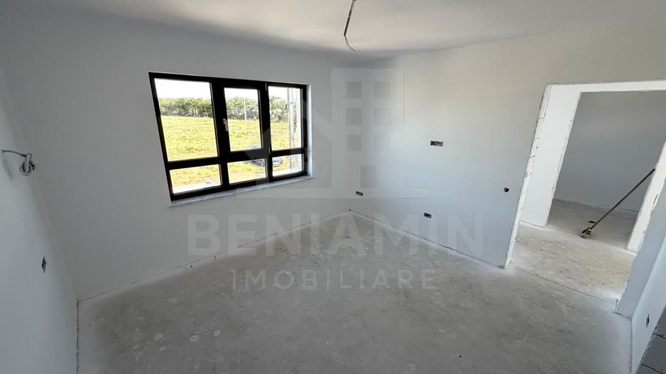 Casa noua moderna P+1 zona Ford cu incalzire in pardoseala 518mp - Poză 4