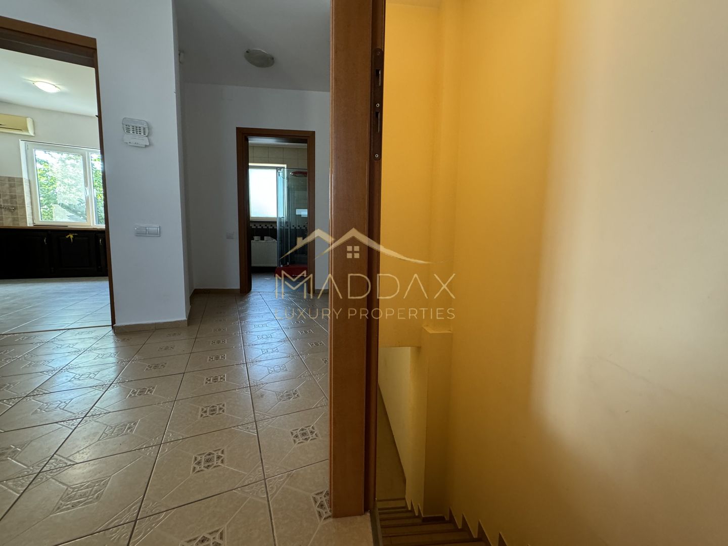 Vila Individuala 7 camere*Piscina*Teren 1000 mp / 8 parcari// Erou Iancu Nicolae - Poză 29