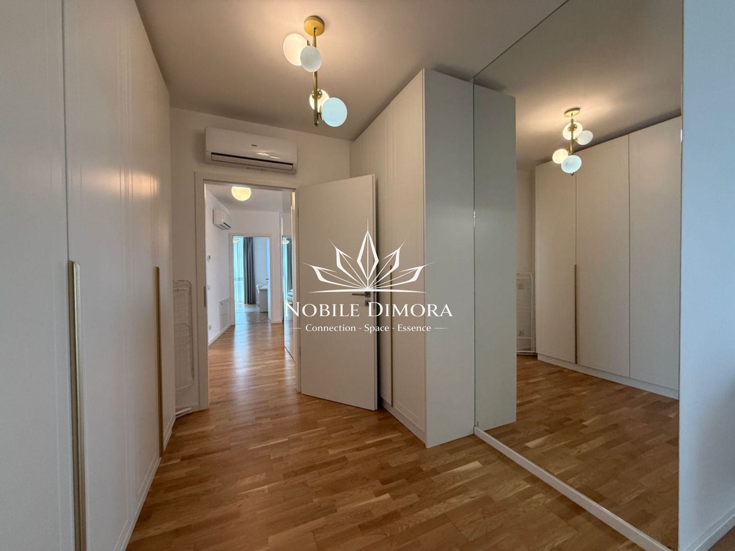 ISHO - Apartament cu 4 camere de lux, 2 bai, 2 balcoane, parcare privata - Poză 21