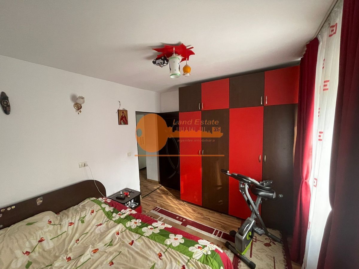 2 camere Politehnica ( Renovat-8minute metrou ) - Poză 7