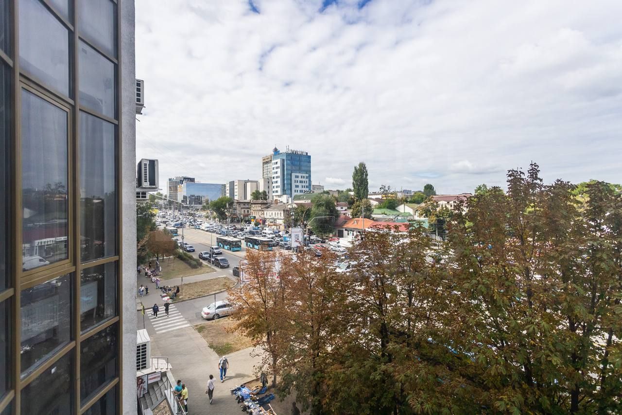 Chirie, apartament, 3 camere, strada Ismail , Centru. - Poză 10