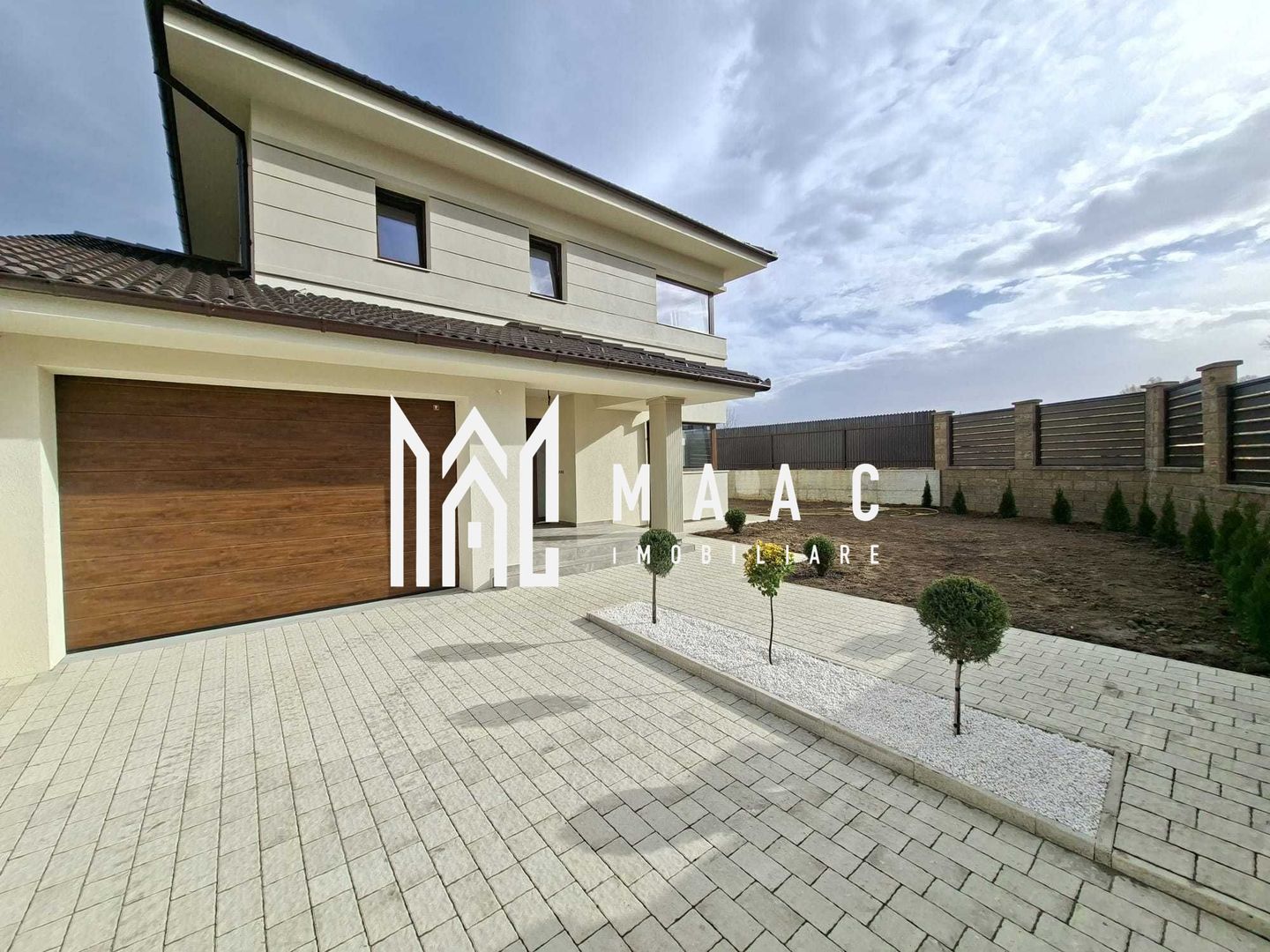 Casa individuala | Cisnadie | Centru | 465 mp - Poză 1