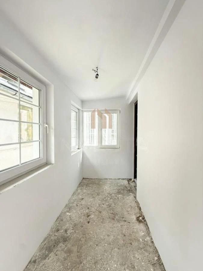 Apartament 3 camere 77 mp zona Andrei Muresanu - Poză 2