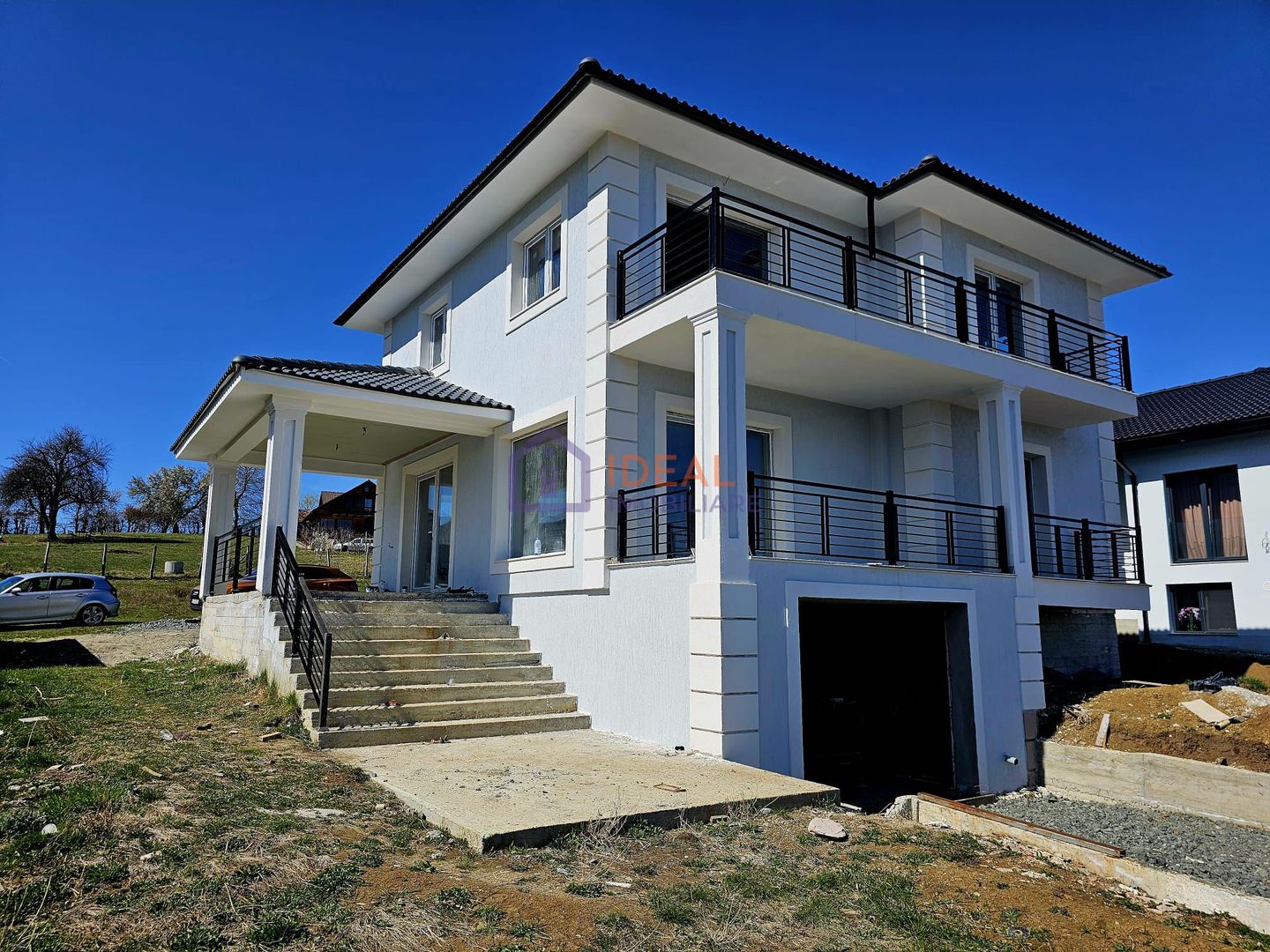 Vila Moderna cu 4 camere si 600 mp de curte, in Tocile - Poză 1