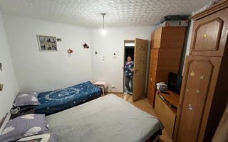 Apartament 3 camere decomandat- €370 - Poză 3