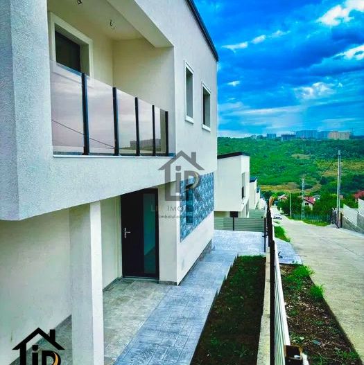 Casa 4 camere Pacurari Rediu - Poză 6