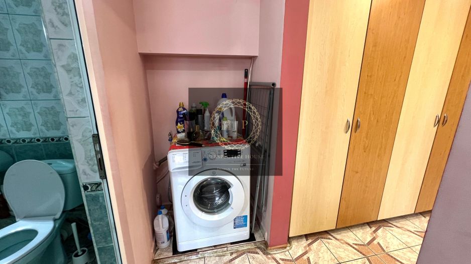 Apartament cu 2 Camere decomandat, mobilat-utilat, zona Carolina Mall - Poză 8