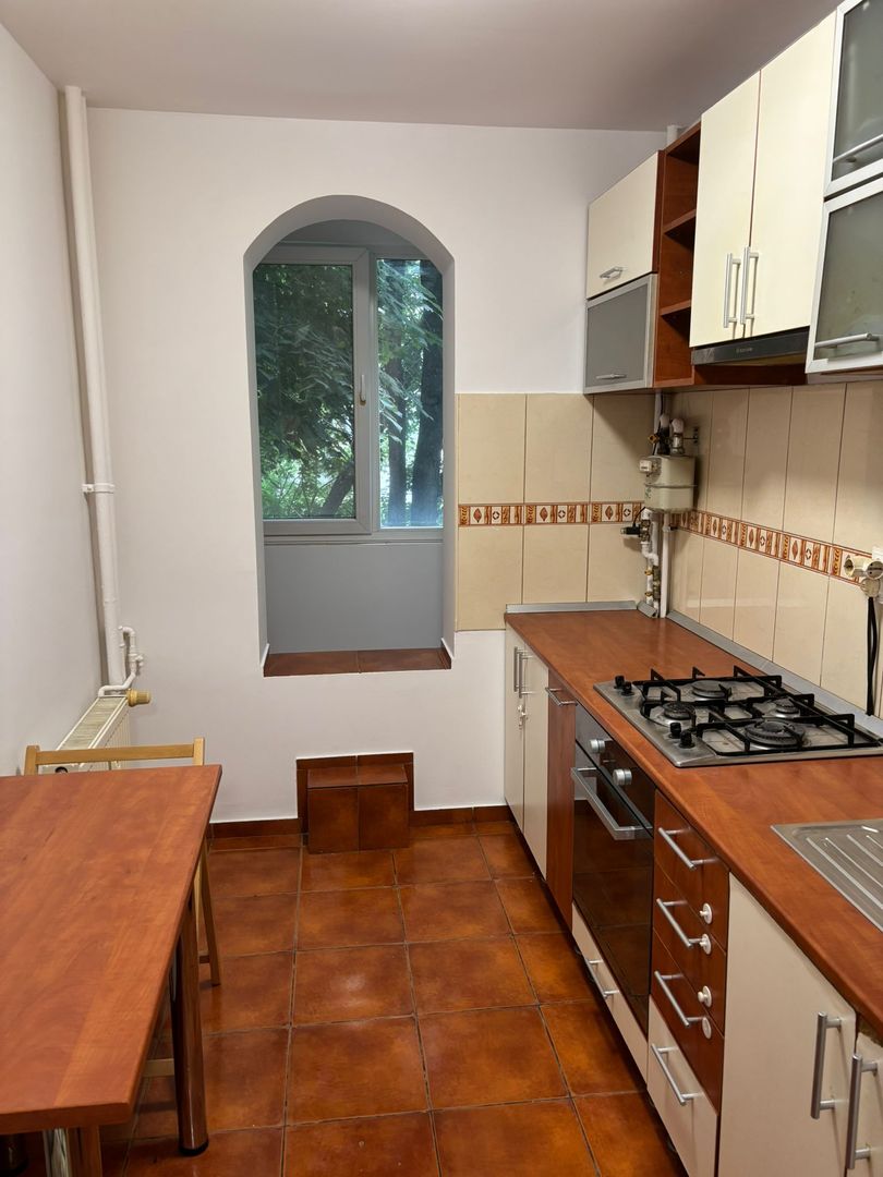 AP. 2 CAMERE PIATA SUDULUI, PARCARE, MODERN, BUCATARIE INCHISA - Poză 5