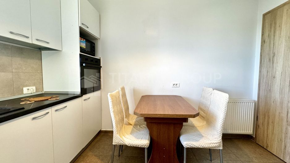 Apartament 2 camere decomandat, parcare, boxa Kasper Coresi - Poză 6