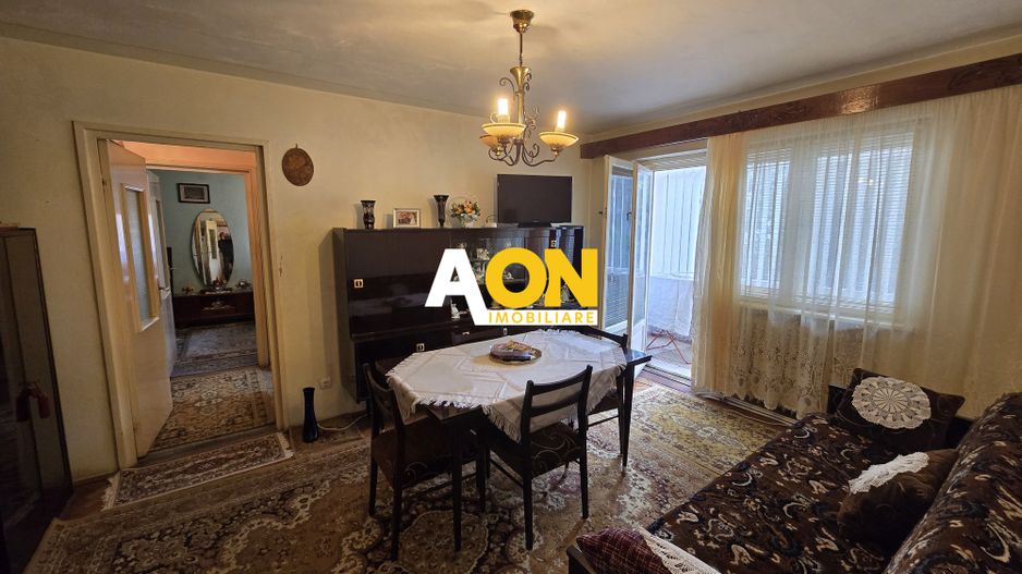 Apartament 3 camere Cetate,zona Closca - Poză 1