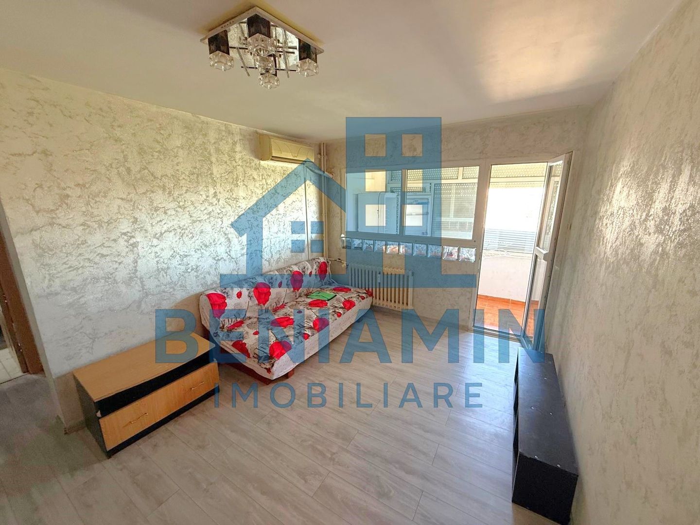 2 Camere-Mobilat-Utilat-Str Henri Coanda-Etaj intermediar-Liber - Poză 1