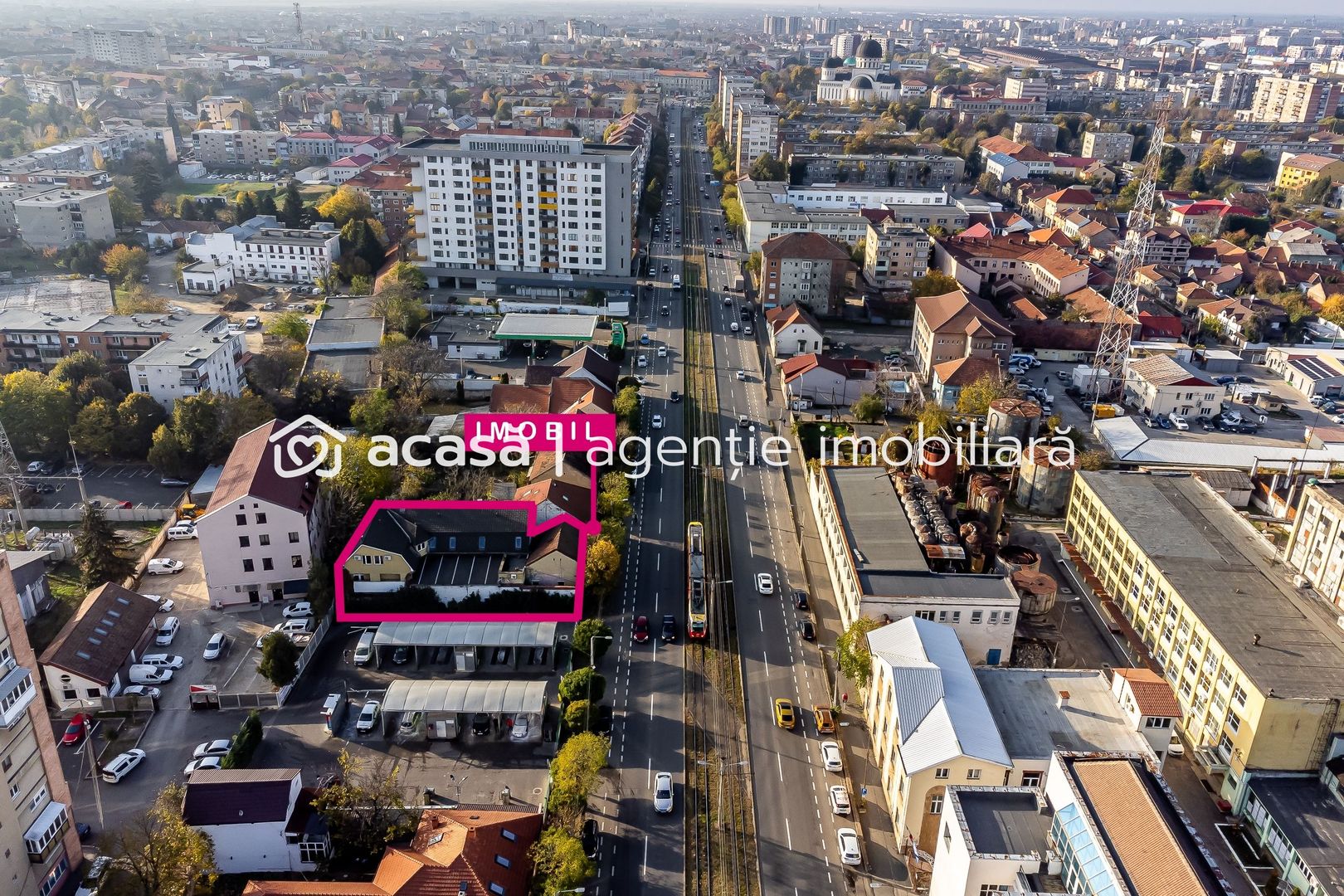 Spațiu generos în centrul Aradului. Ideal pentru birouri sau cabinete - Poză 1