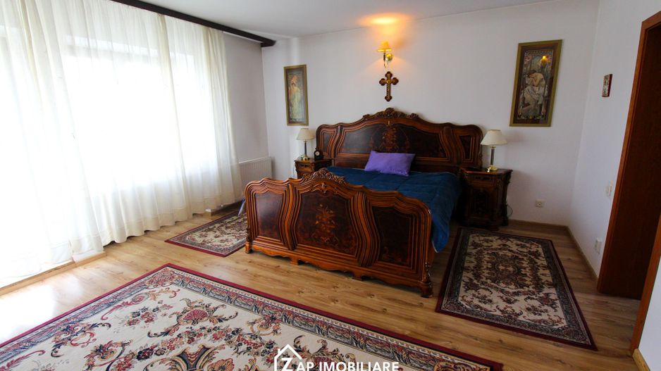 Unirii - Casa Zona Romcab -  400mp - 1259 mp teren - Garaj dublu - piscina - Poză 31
